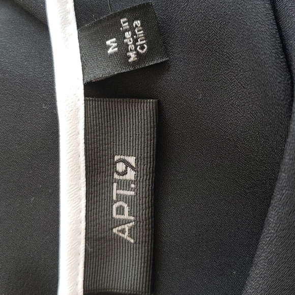 APT 9 medium sheer back dress with white piping! Be all that in this dress! - Picture 8 of 10